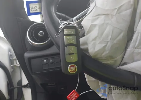 2017 Fiat 124 Spider Lusso from USA, damaged, VIN JC1NFAEK2H0101392